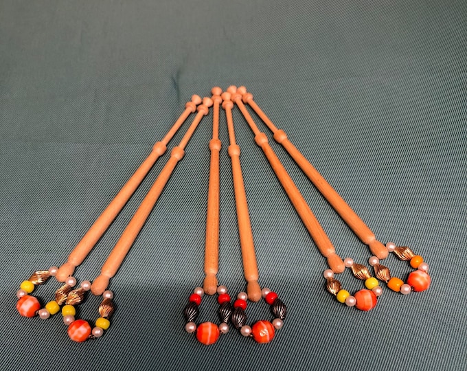 Lacemaking bobbins