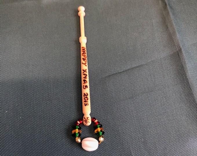 Lacemaking bobbin