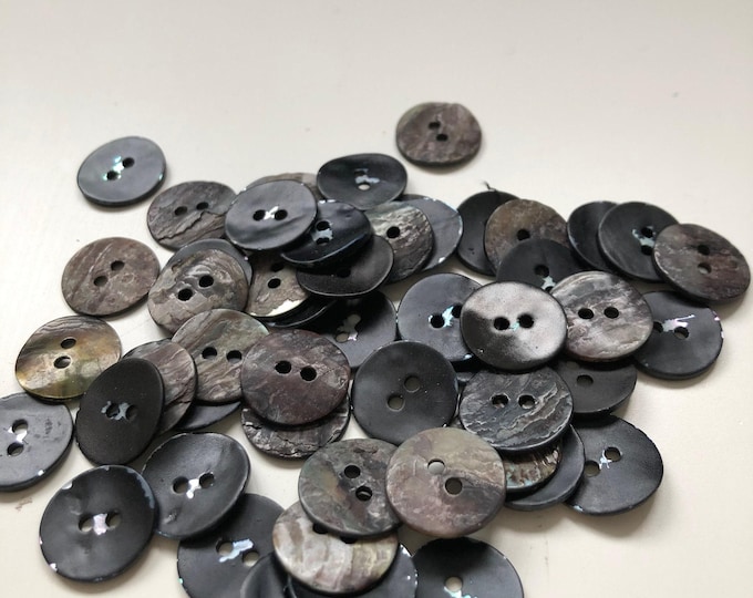 Vintage black Shell Buttons, mother of pearl - Perfect for Upcycling, Sewing, and DIY Projects