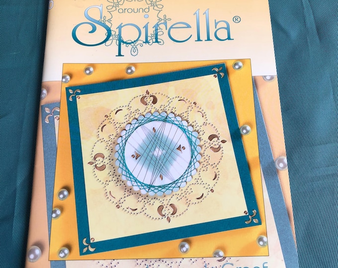 Paper lacing around Spirella by Leane de Graaf