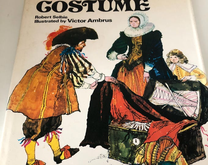The Anatomy of Costume by Robert Selbie