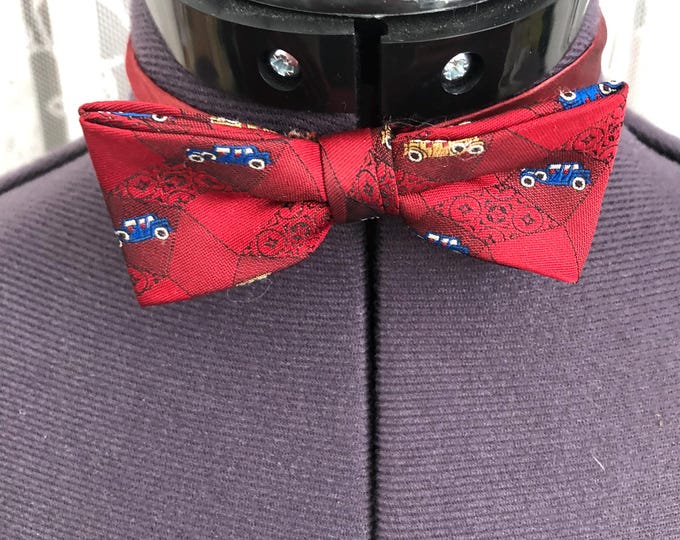 Vintage child's car bow tie
