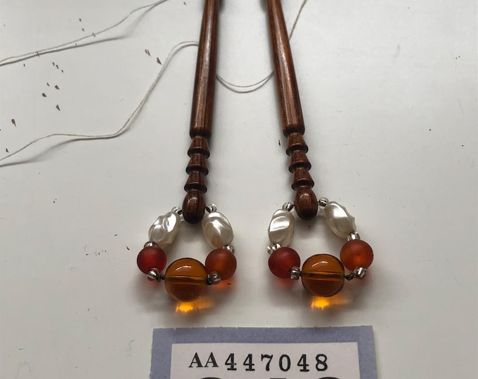 Lacemaking bobbins x 2