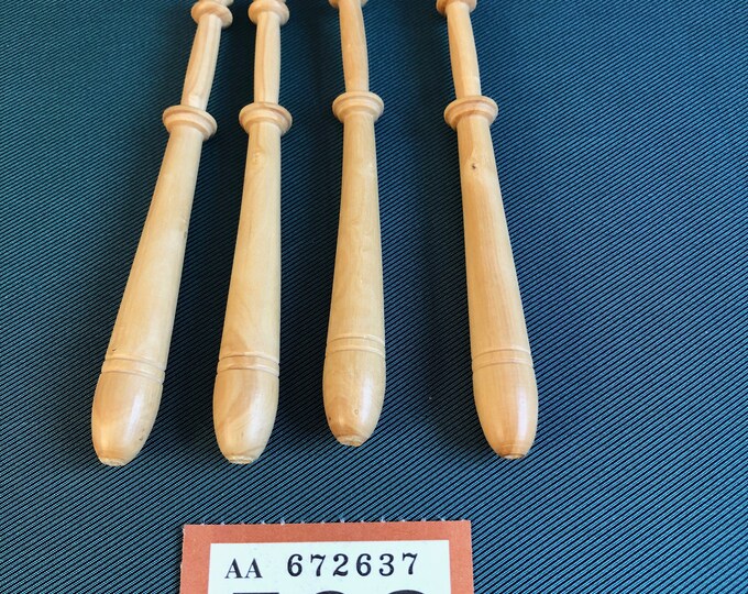 lacemaking bobbins - 4