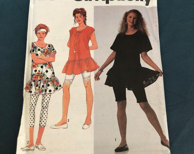 Ladies legging, and top paper Sewing Pattern, Factory Folded, Simplicity 7288