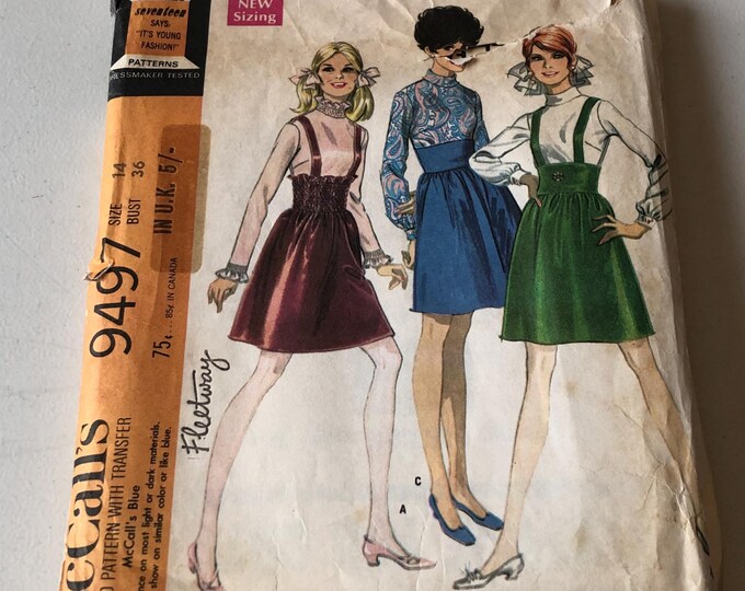 Ladies skirt and blouse paper Sewing Pattern, Factory Folded, McCalls 9497