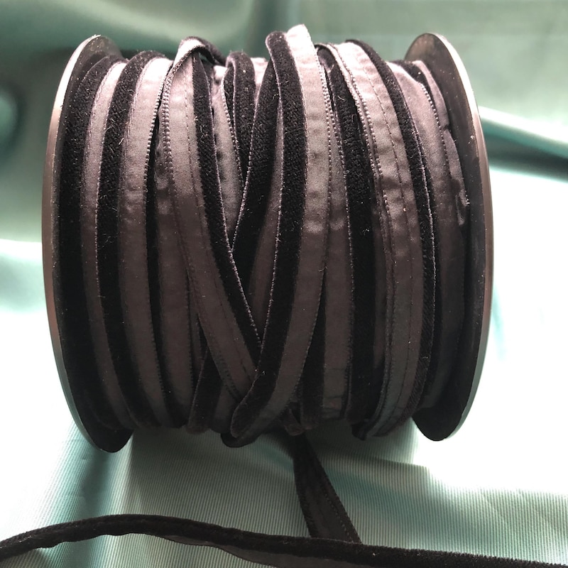 Black Pink Piping Cord-Set