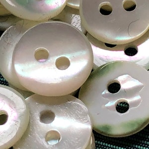 Bag of 10 Vintage Shell Buttons - Etsy