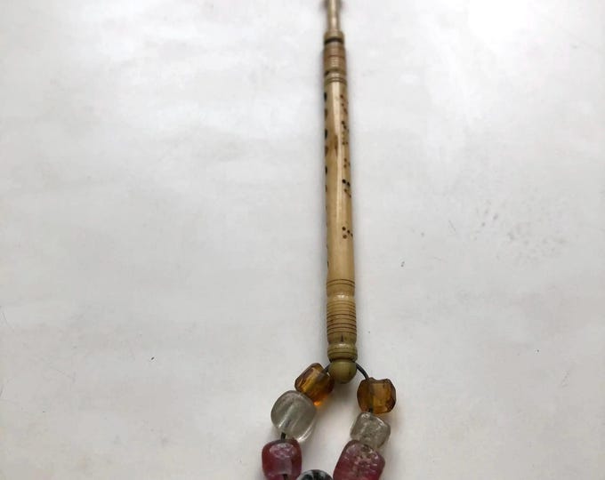 Bone/horn  lacemaking bobbin - Betsy