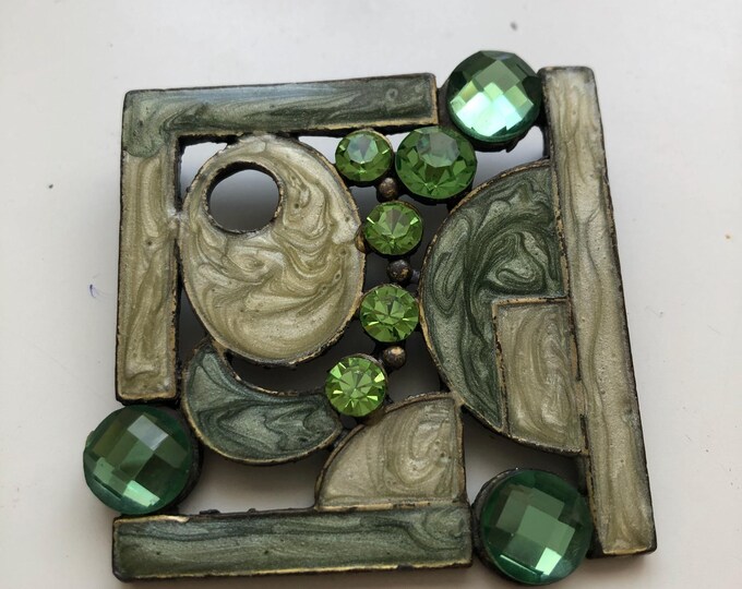 embellishment, pendant, decorative item