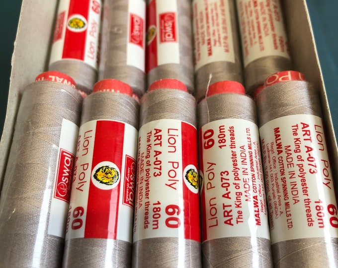 Vintage Lion Poly  60 Thread - light grey