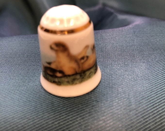 Vintage Thimble - Seals