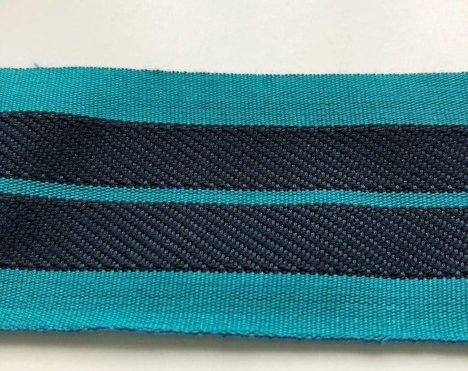 Military medal braid, light green 6669 with twin navy 181 stripes