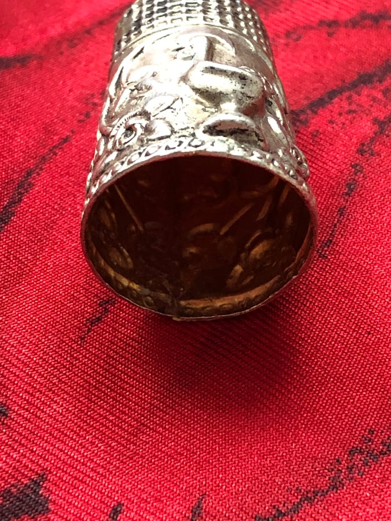 Vintage silver thimble Portuguese Rooster image 8