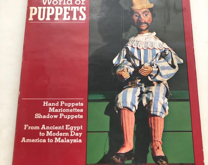 The World of Puppets by Rene Simmen
