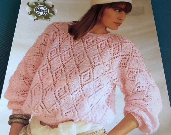 Paper vintage knitting Pattern Sirdar C7093