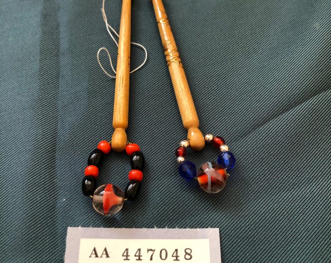 Lacemaking bobbins