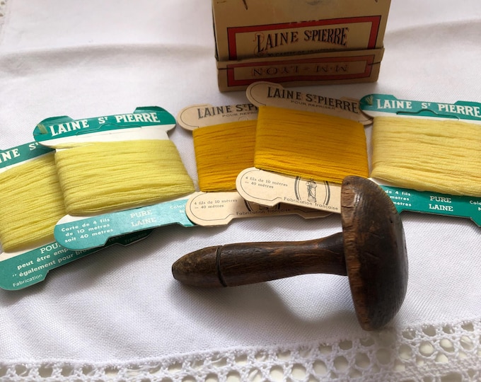 Laine St. Pierre Darning/Embroidery Wool with darning mushroom