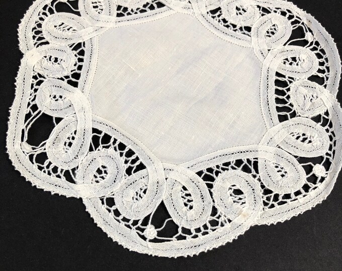 3 different doilies