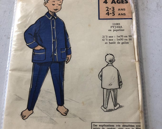 Vintage Childs pyjama pattern, French, Modes & Travaux, factory folded