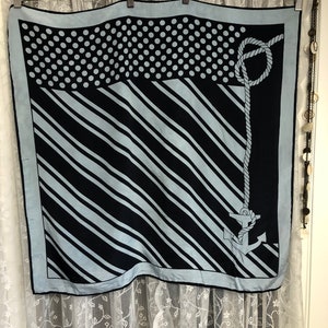Vintage head scarf in blue