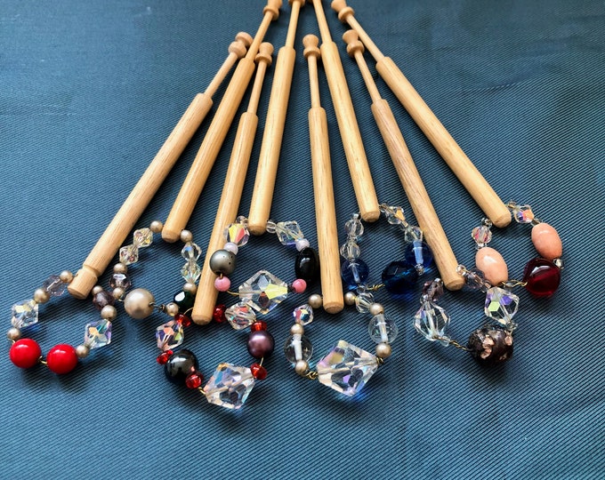 Lacemaking bobbins x 8