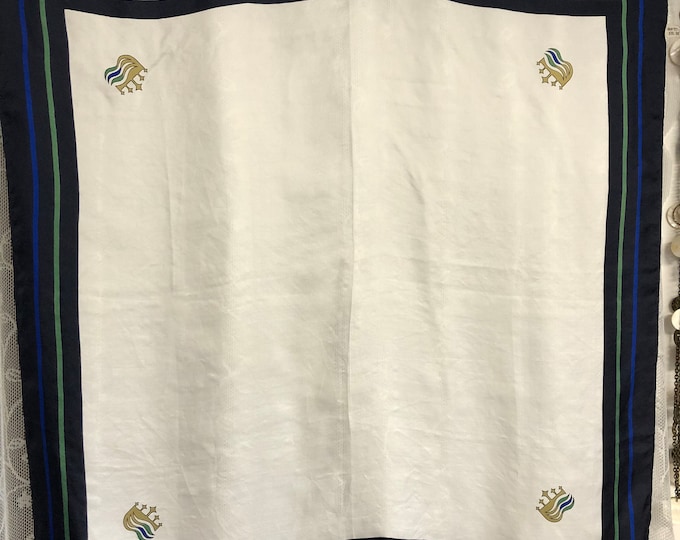 Vintage head scarf in cream and blue