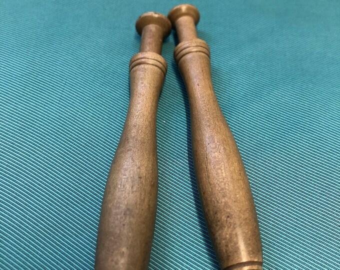 lacemaking bobbins