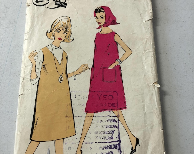 Vintage ladies dress pattern, LeRoy 3046 - factory cut