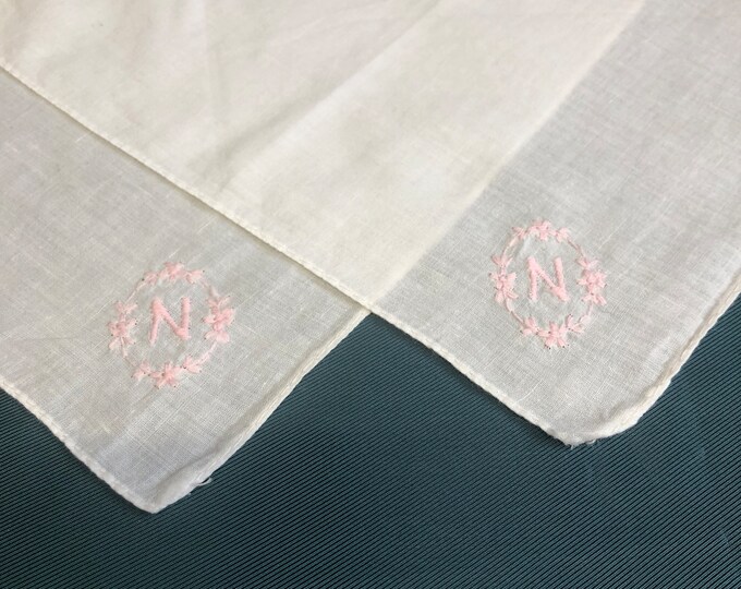 vintage ladies handkerchief, hankie