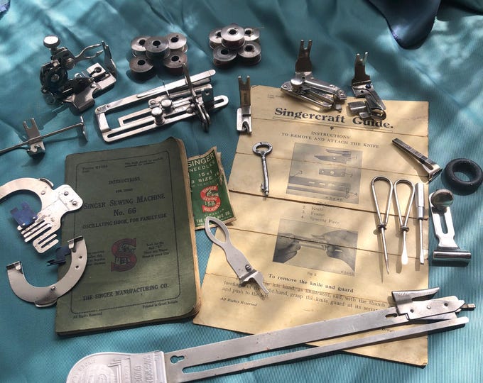 Singer Sewing machine 66K accessories back clamp feet