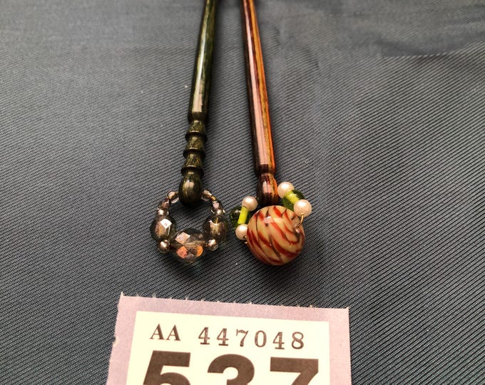Lacemaking bobbins