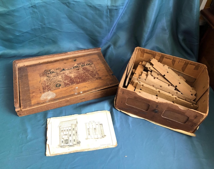 Antique wooden toy, perplex Baukasten construction set by A Liebehenz