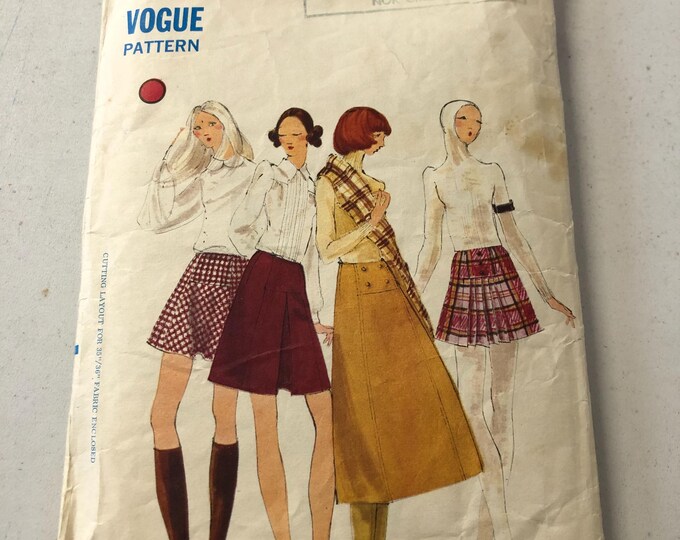 Vogue ladies skirt pattern, Part CUT, Vogue 7873