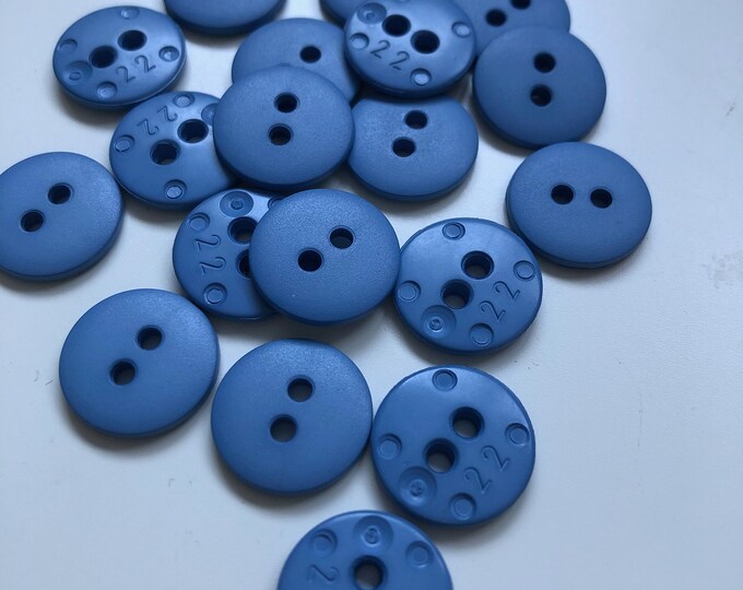 Buttons x 6, Vintage circular Lilac/blue fashion buttons
