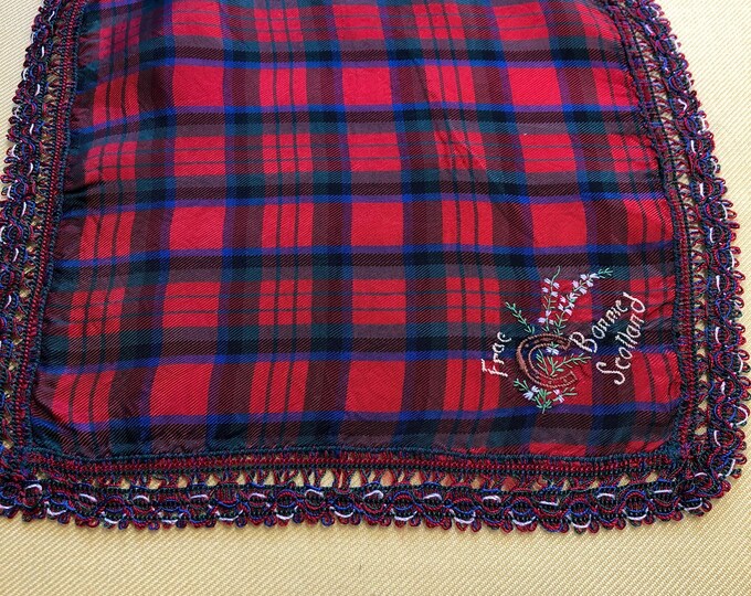 vintage ladies handkerchief, hankie,