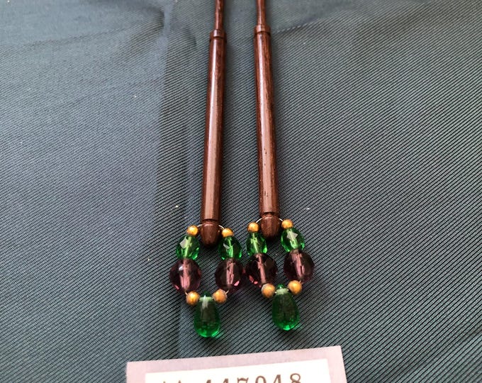 Lacemaking bobbins