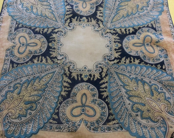 vintage ladies handkerchief, hankie,