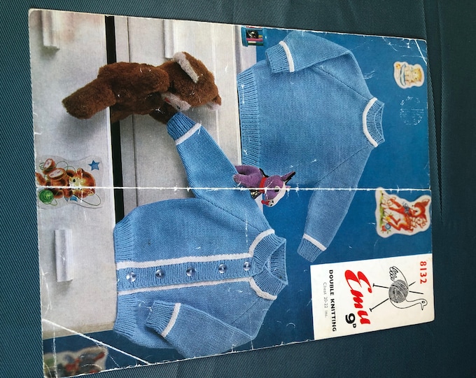 Paper, vintage knitting Pattern, Emu, Childs knitted clothing, pattern No. 8132
