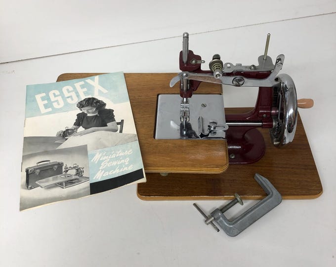 Essex Mk1 Childs Sewing Machine hand crank