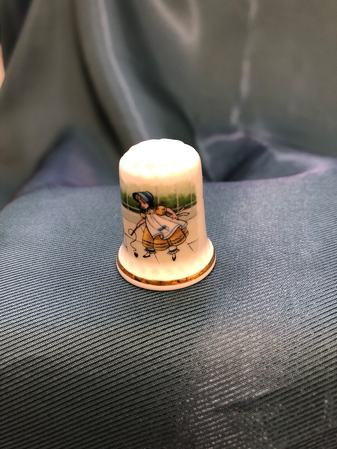 Vintage Thimble - Games of Yesteryear - Etsy