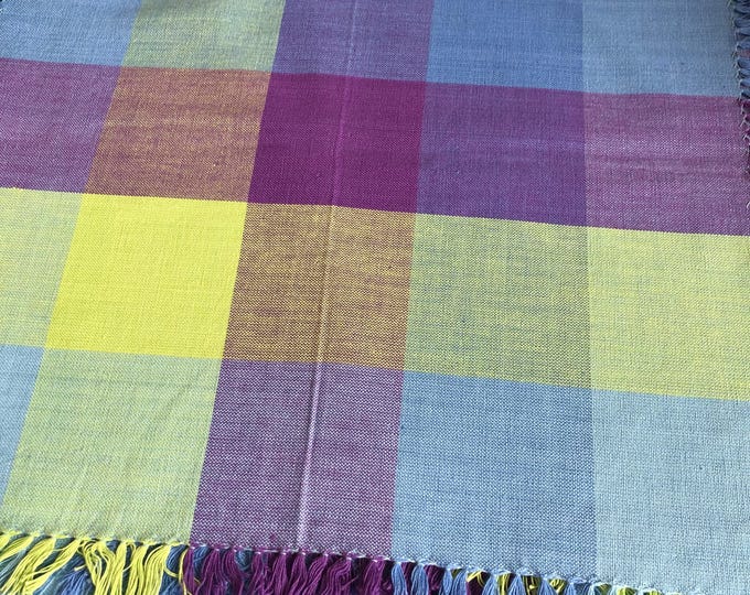 Set of 4 vintage table mats and two matching tea-towels
