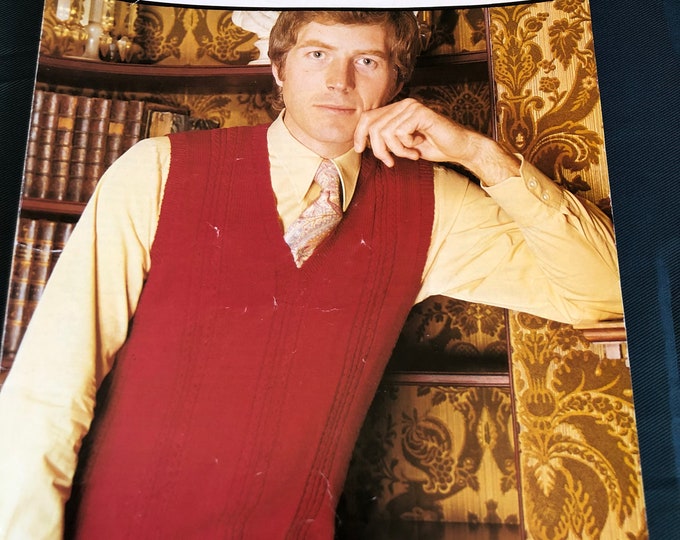 Paper vintage knitting Pattern Sirdar 5344