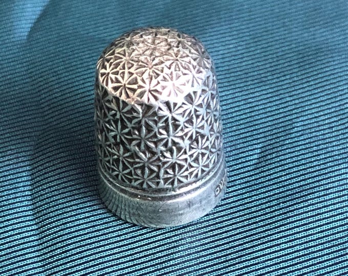 Vintage sterling silver thimble - Dura