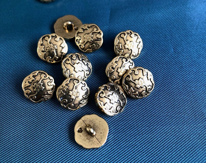 Buttons, Vintage old gold coloured buttons