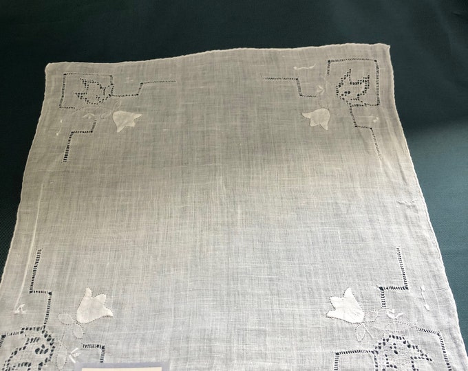 vintage ladies handkerchief, hankie