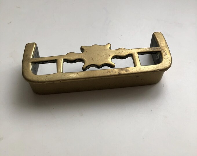 miniature brass antique fire place fender, salesman sample