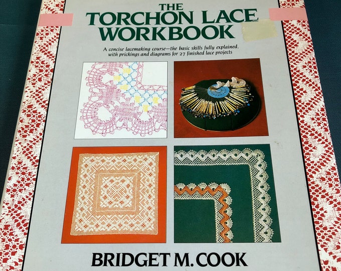 The Torchon Lace Workbook by Bridget M Cook, ISBN 0-7134-5740-6