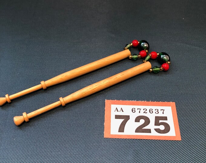 lacemaking bobbins