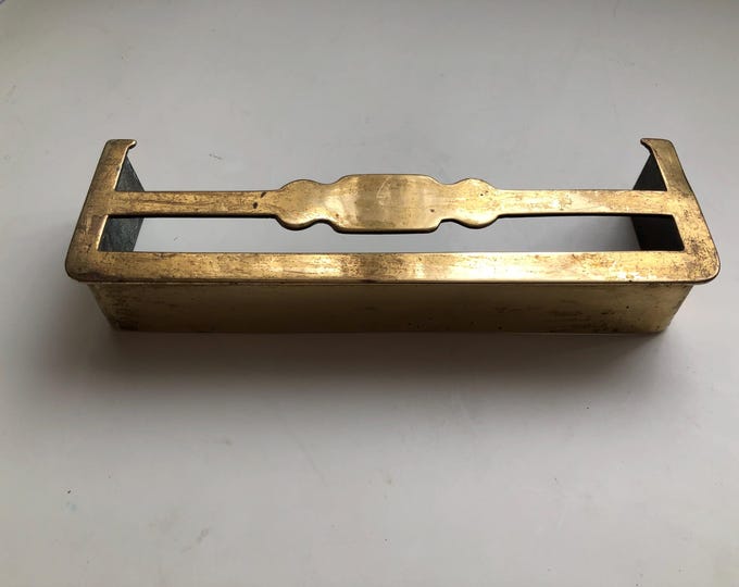 miniature brass antique fire place fender, salesman sample
